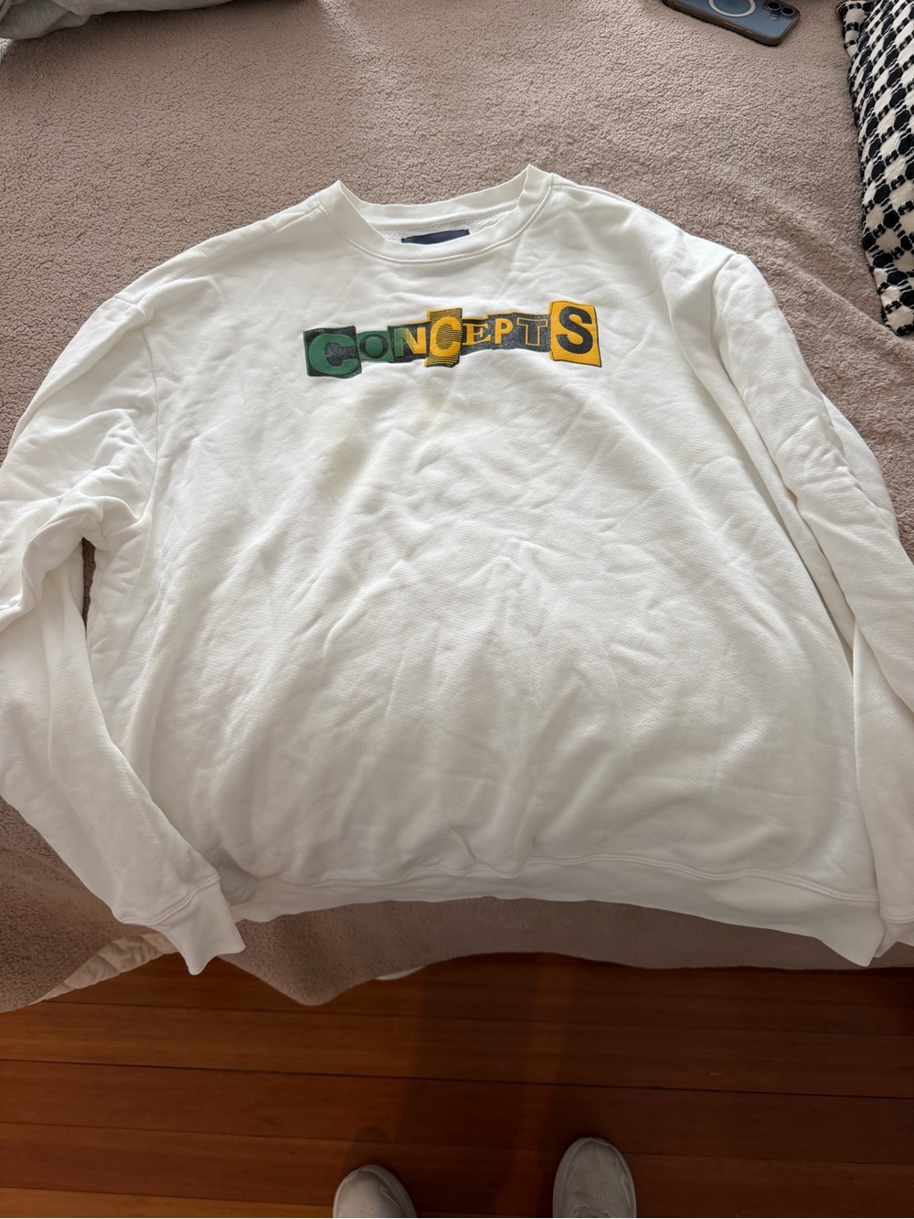 CONCEPTS White Crewneck Sweatshirt with Multicolor Logo